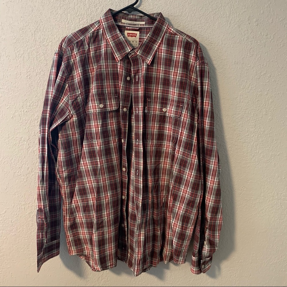 Size XXL Levi’s Plaid Button Down